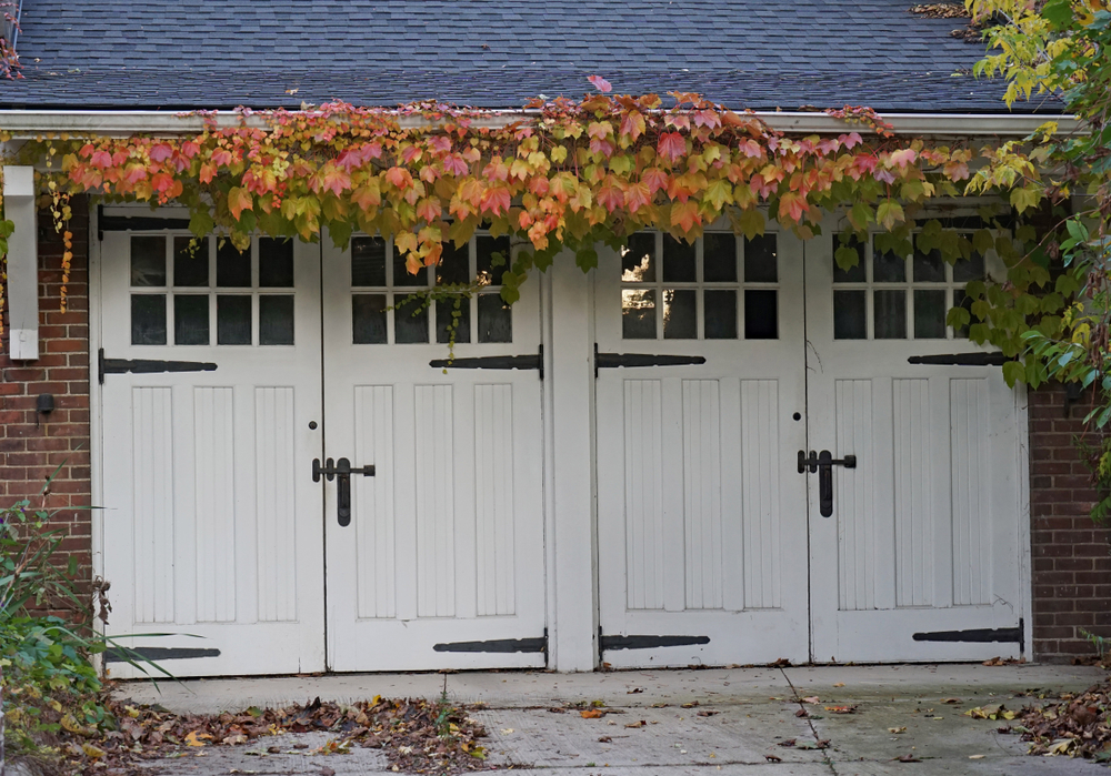 What are the benefits of a side-hinged garage door?
